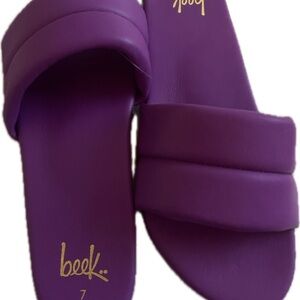 Beek Purple Sandals with Plush Strap and Foam Sole